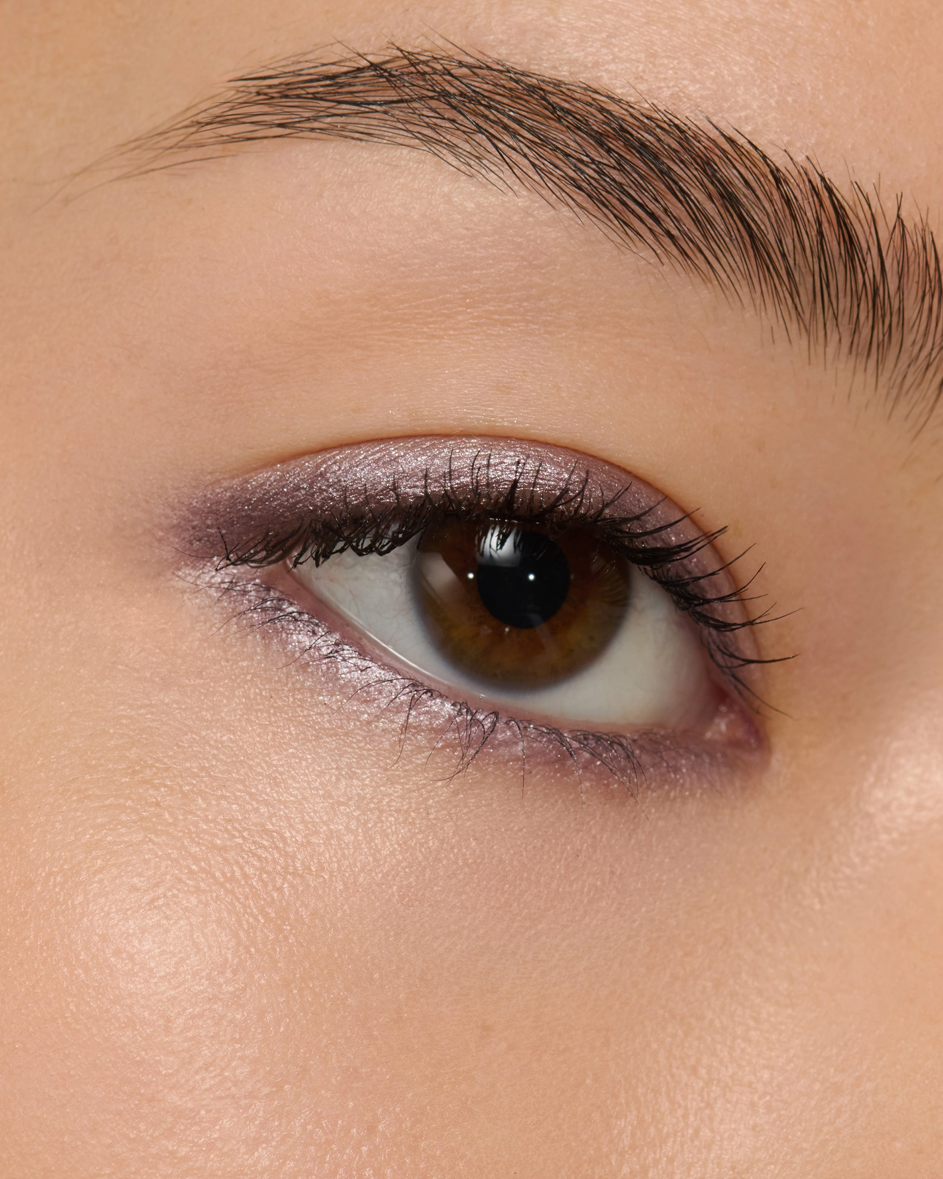 Betina (Seamless Glide Eye Pencil) - Image 4