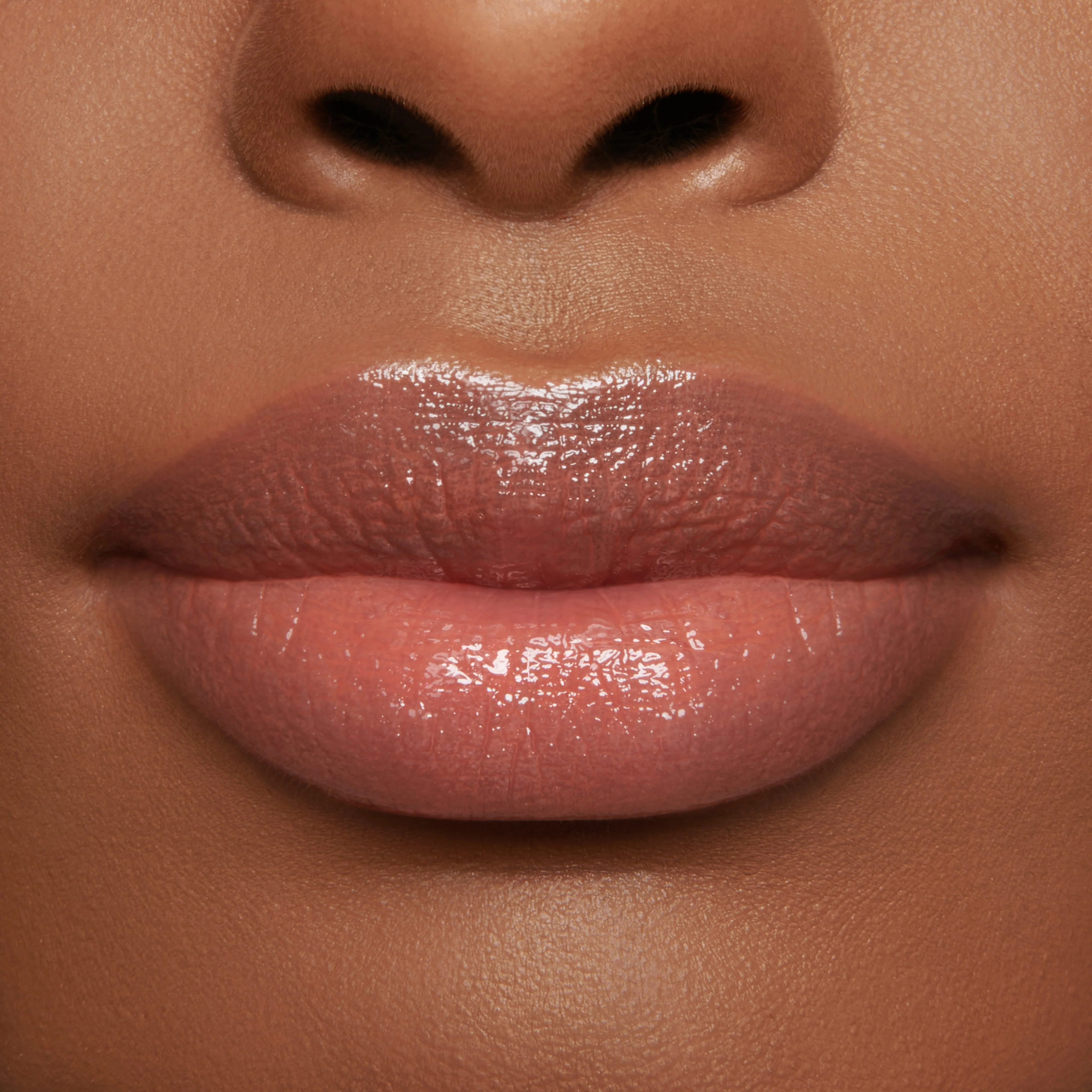Go Lightly (Gloss Embrace Lip Gloss) - Image 11
