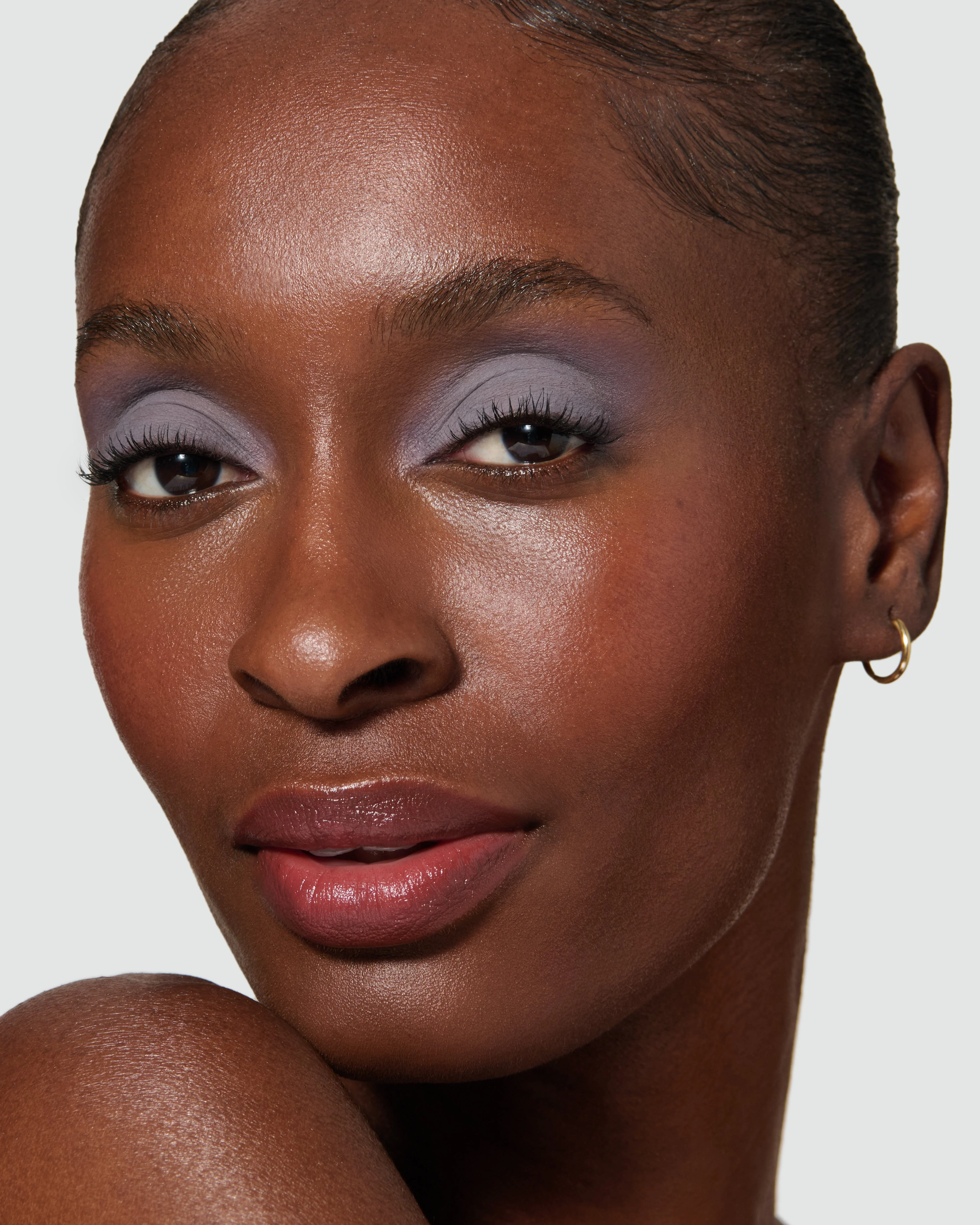 Maude (Liquid Silk Liquid Eyeshadow) - Image 3