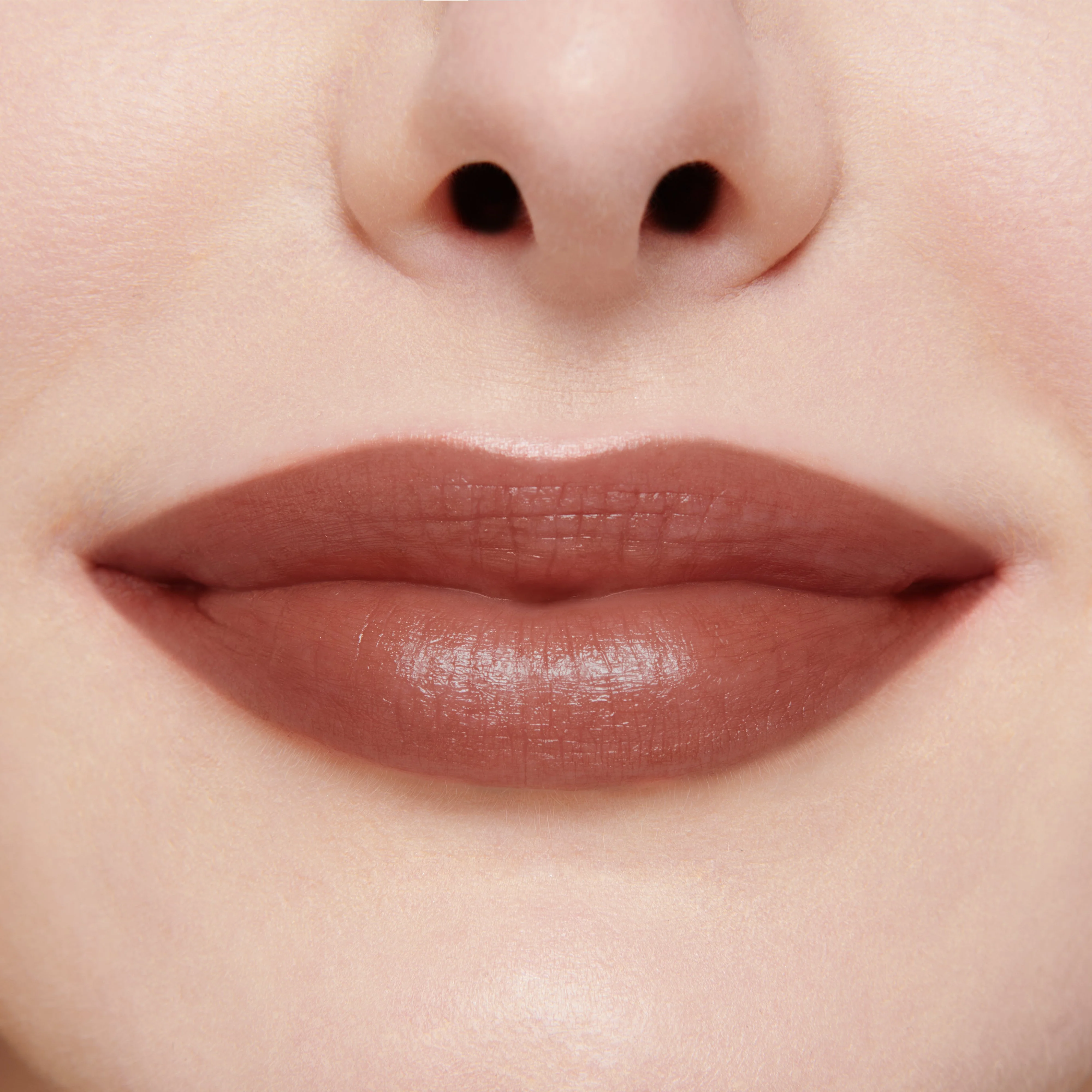 Meet Me In Berlin (Luxuriously Lucent Lip Colour) - Image 6