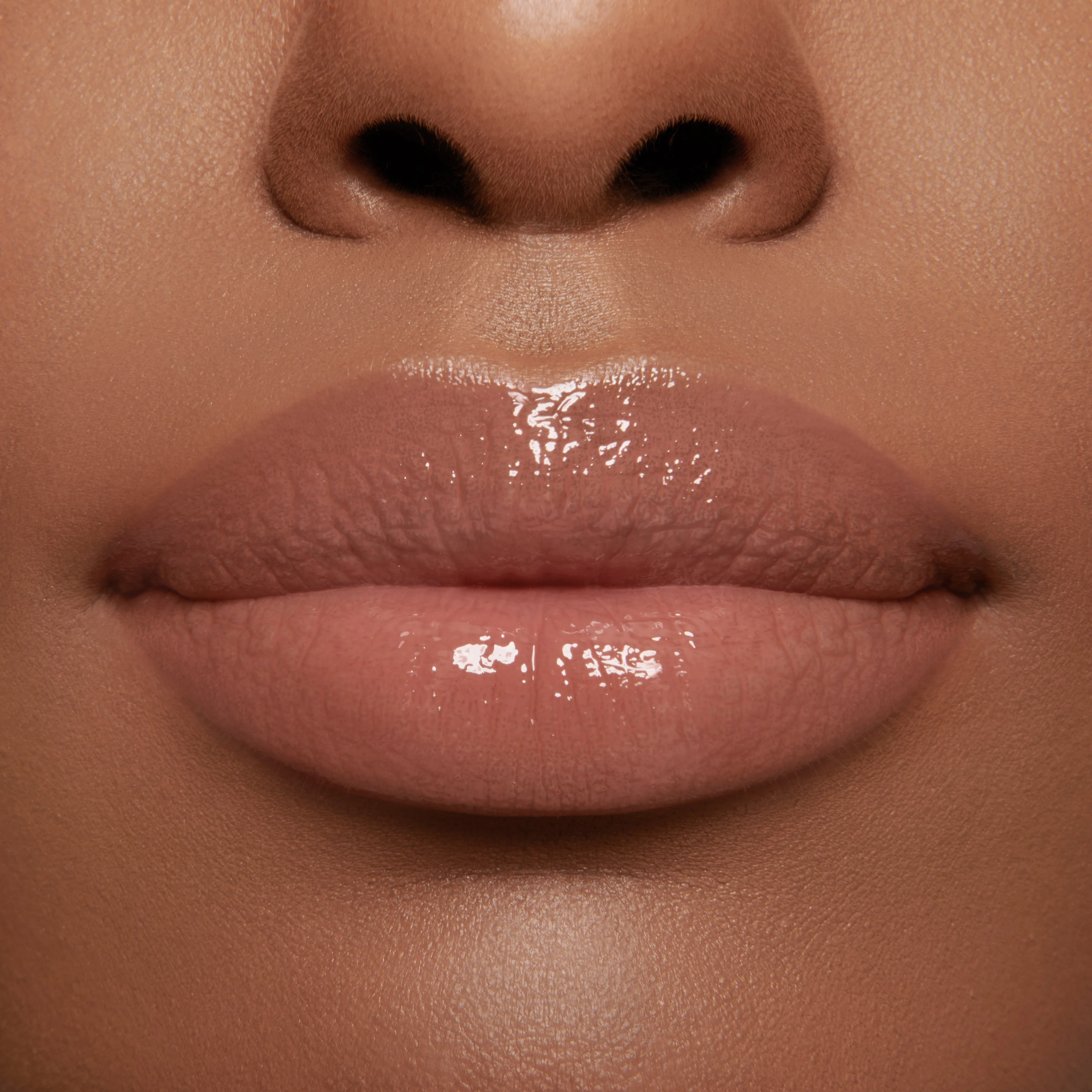 Muse (Gloss Embrace Lip Gloss) - Image 5
