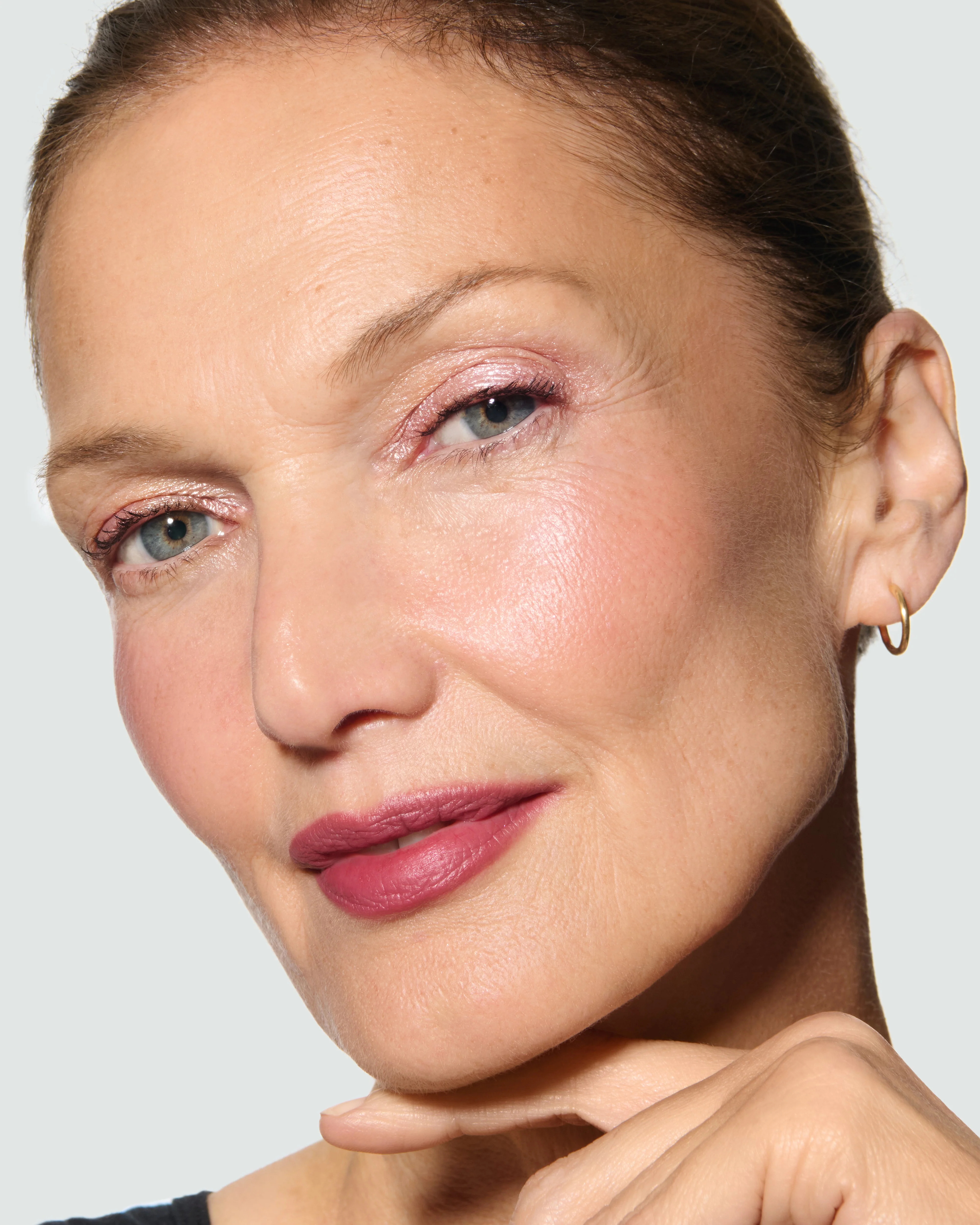Rosalie (Liquid Lurex Eyeshadow) - Image 8