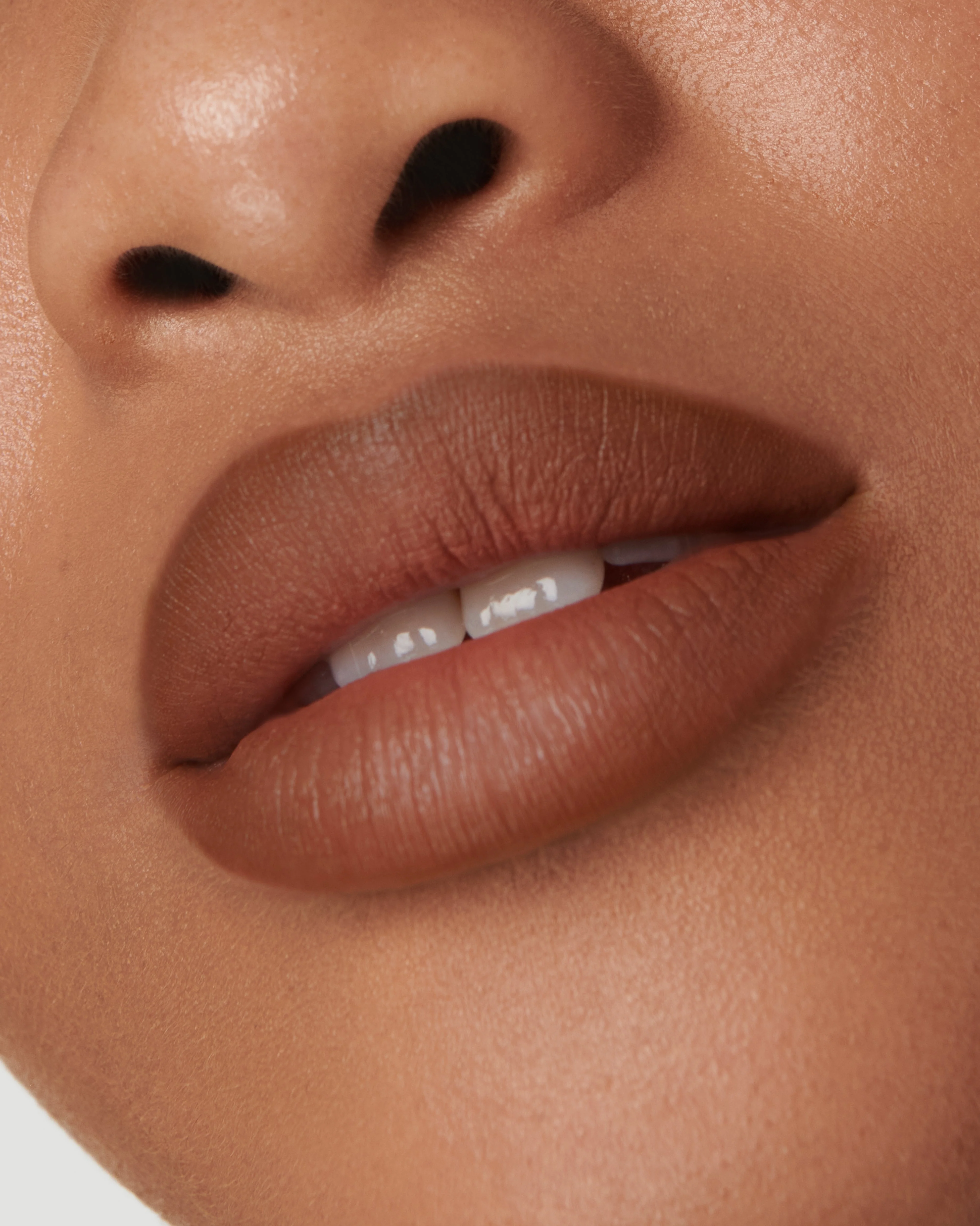2N Medium Cork (Sculpt and Shade Lip Pencil) - Image 5