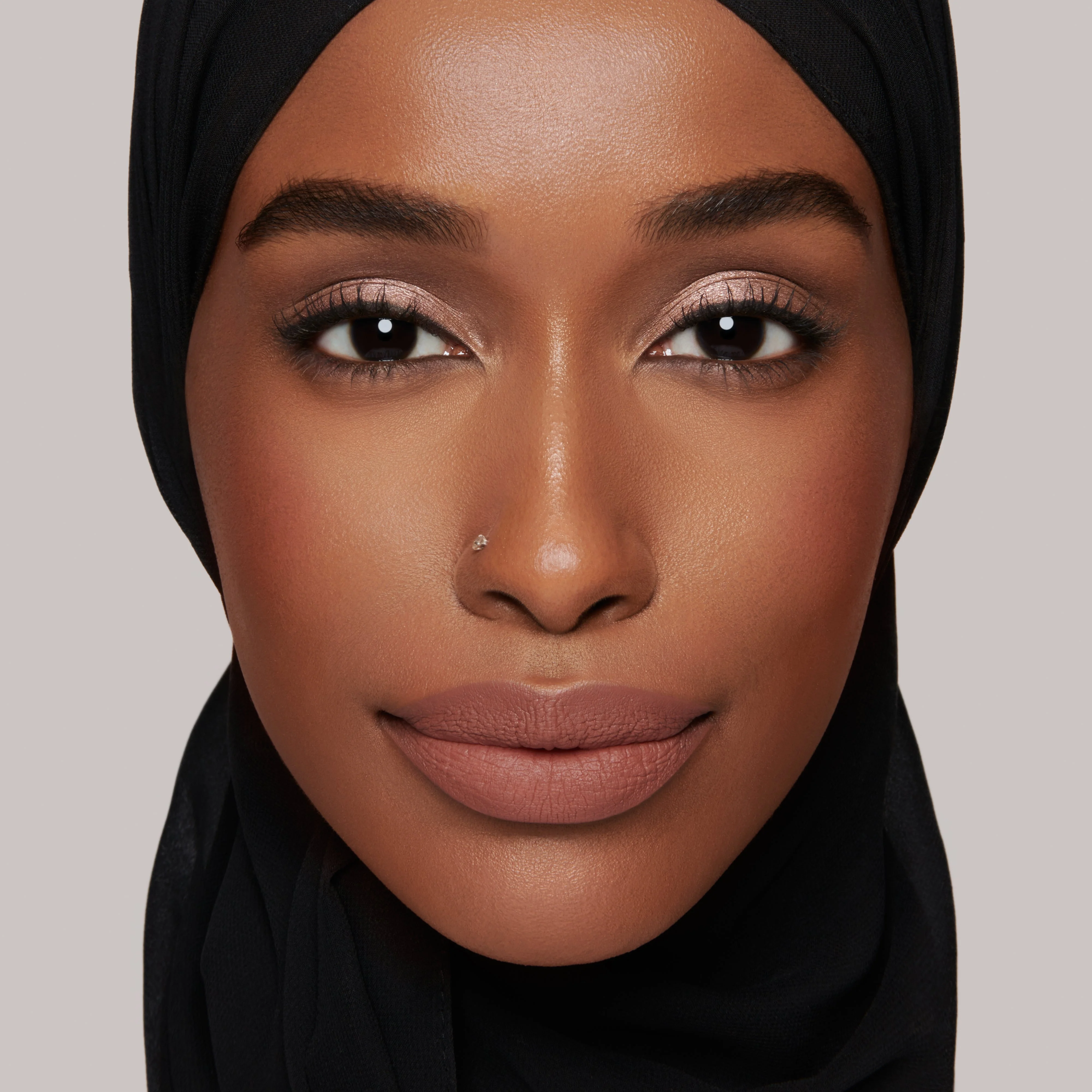 Velvet Affair (True Velvet Lip Colour) - Image 18