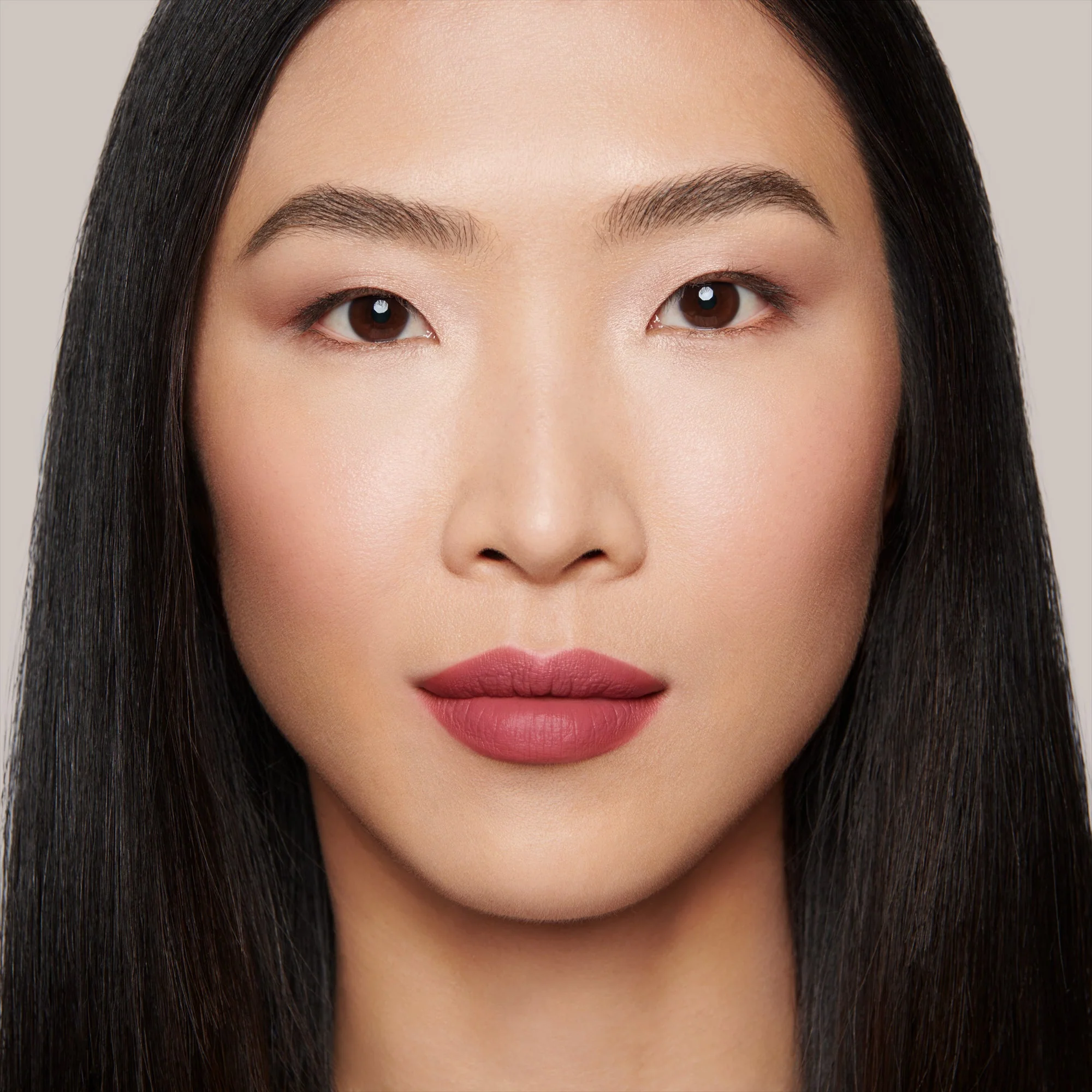 Velvet Blush Lightly (True Velvet Lip Colour) - Image 20